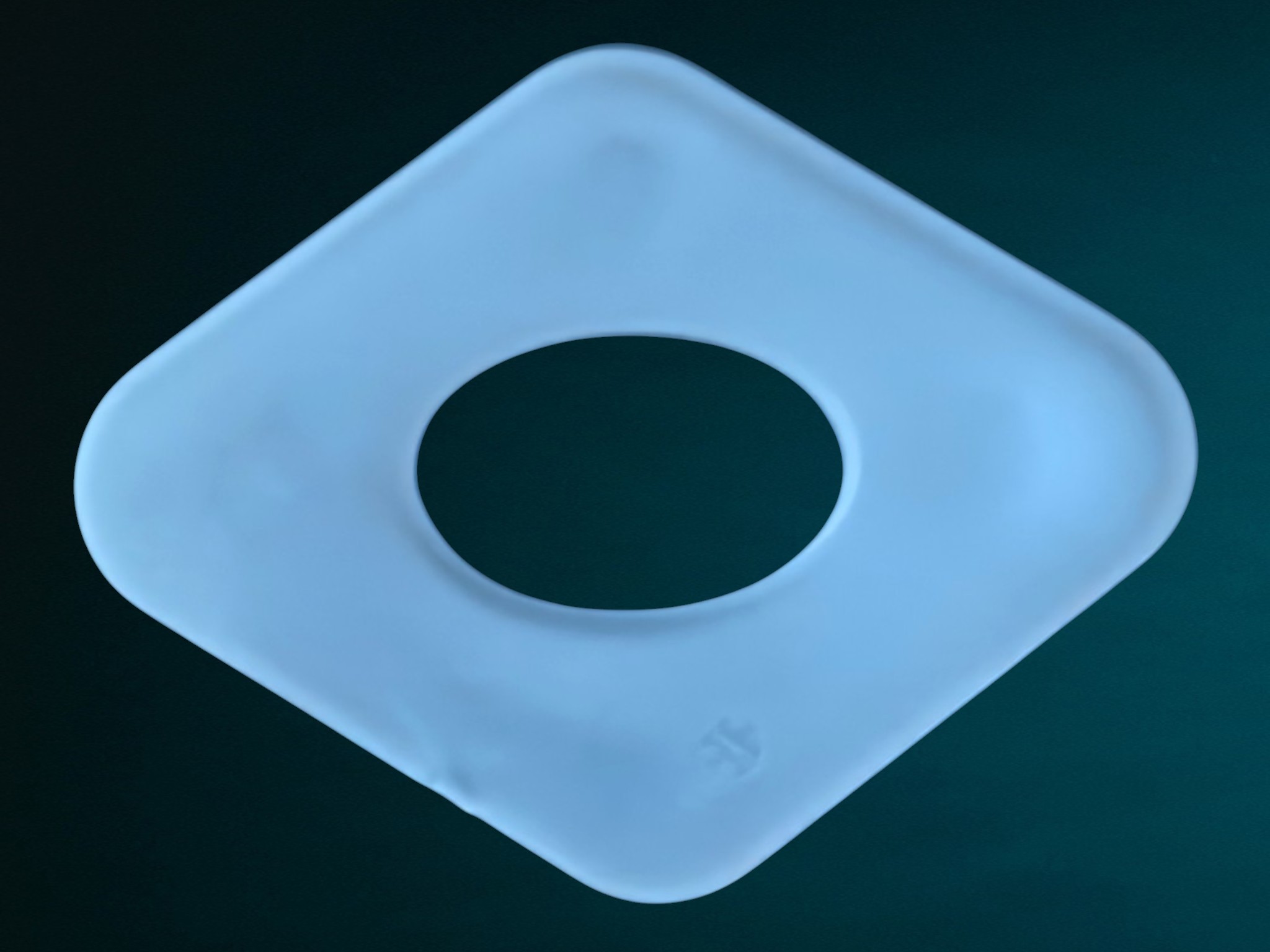 Diamond cleaner