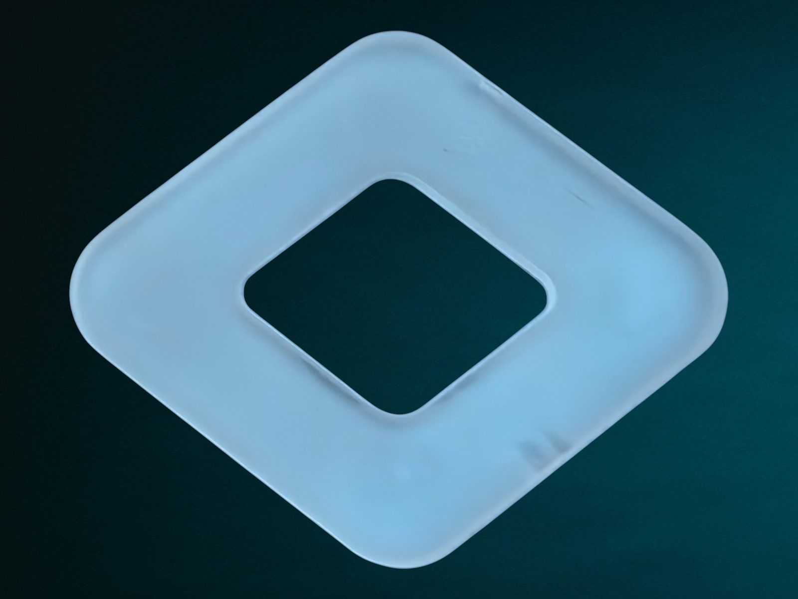 Diamond cleaner
